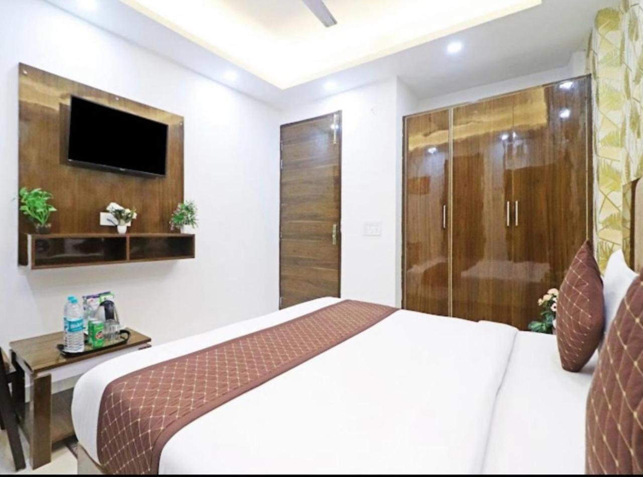 Hotel Airport De Rosewood Near Delhi Airport